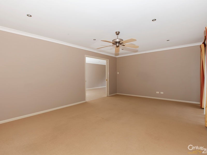 1 Tivoli Place, Ferny Grove QLD 4055