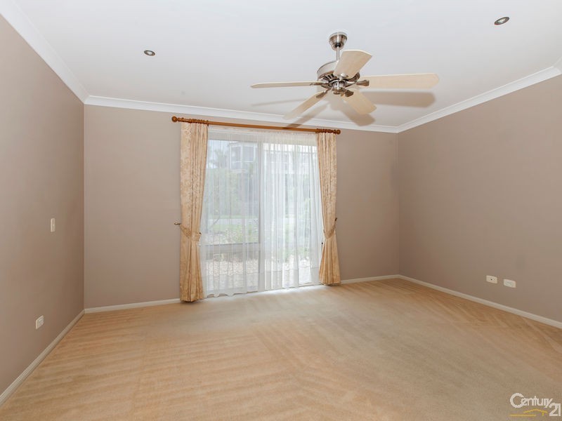 1 Tivoli Place, Ferny Grove QLD 4055