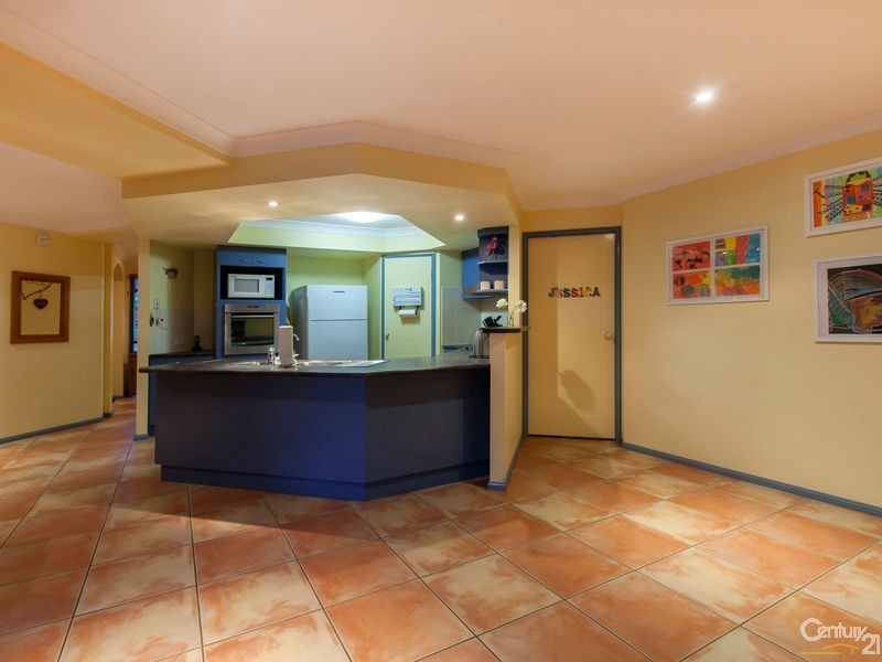 85 Charolais Crescent, Upper Kedron QLD 4055