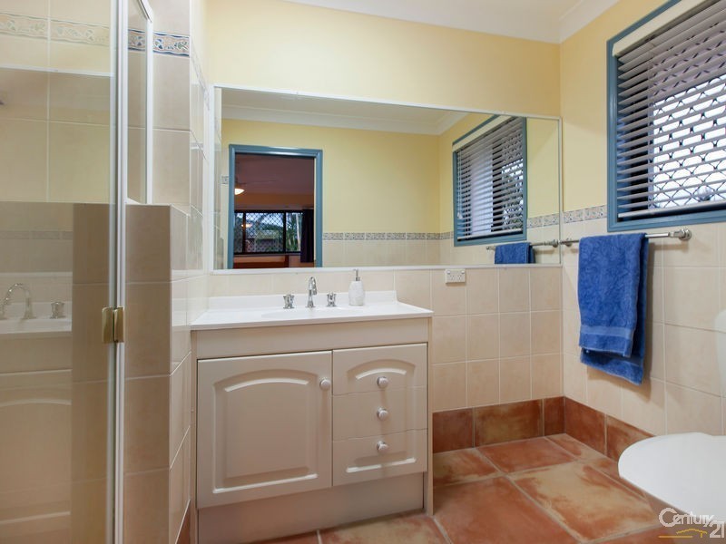 85 Charolais Crescent, Upper Kedron QLD 4055