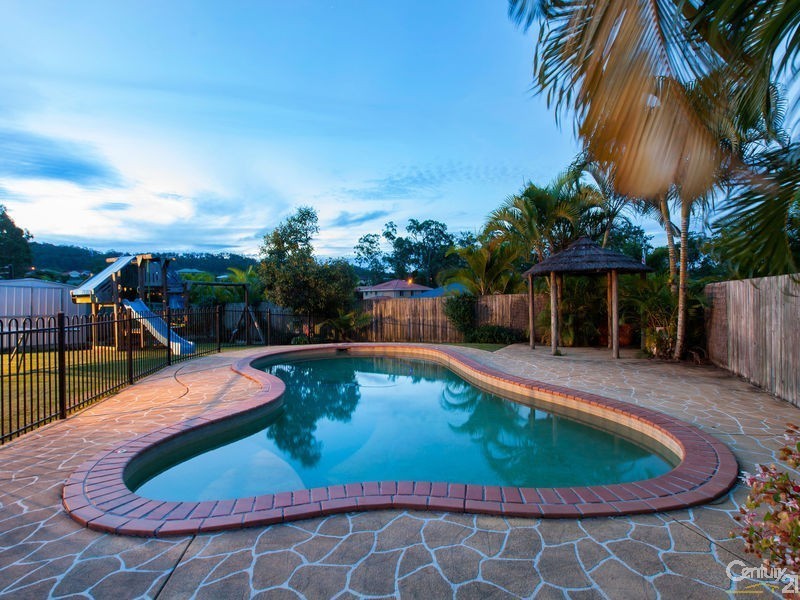 85 Charolais Crescent, Upper Kedron QLD 4055