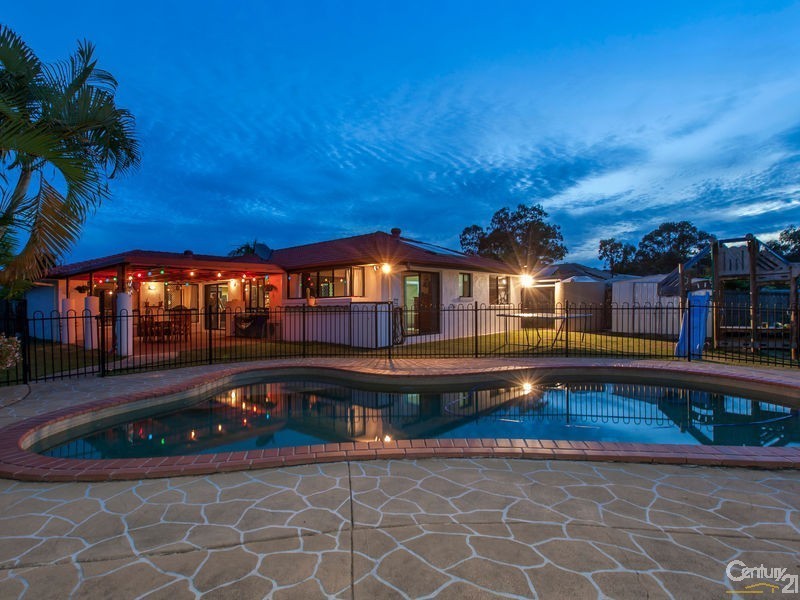 85 Charolais Crescent, Upper Kedron QLD 4055