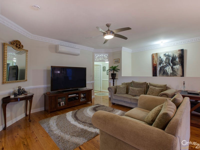 37 Tivoli Place, Ferny Grove QLD 4055