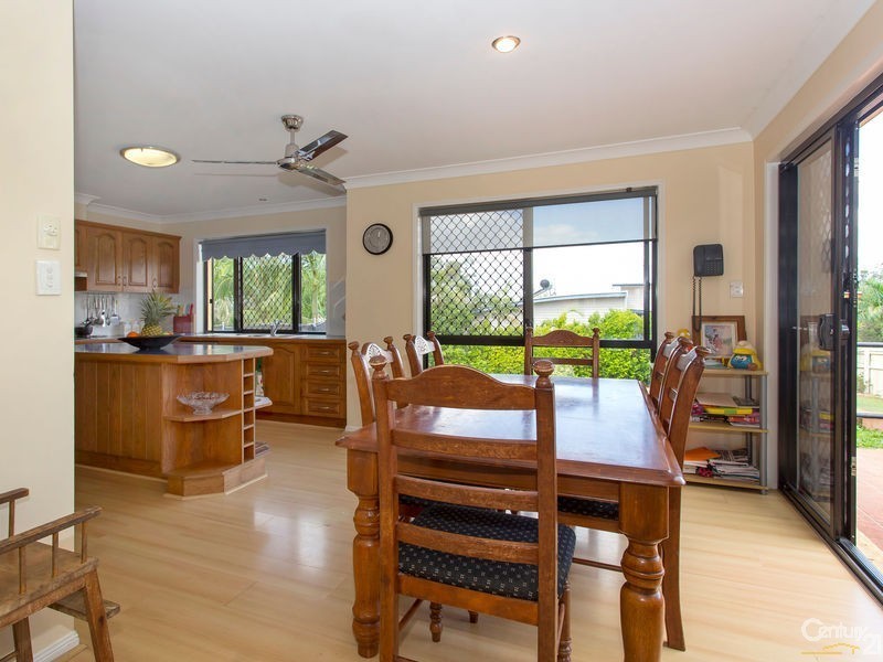 70 Carolyn Place, Ferny Grove QLD 4055