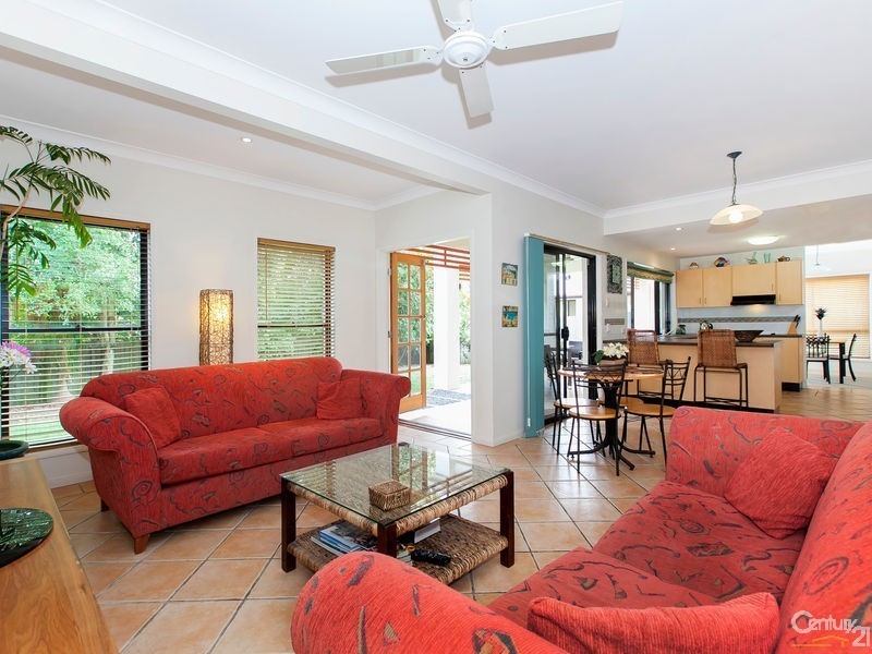 39 Julatten Place, Upper Kedron QLD 4055