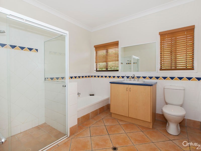 39 Julatten Place, Upper Kedron QLD 4055