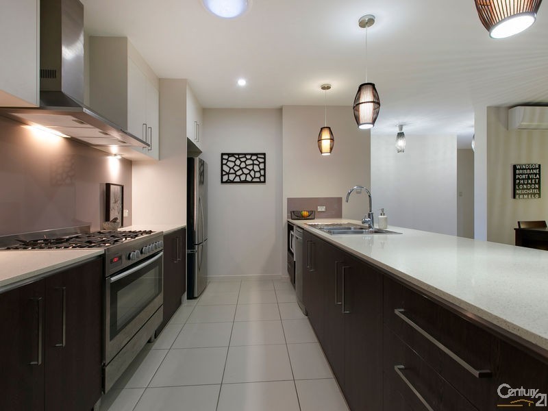 22 Kingfisher Drive, Upper Kedron QLD 4055