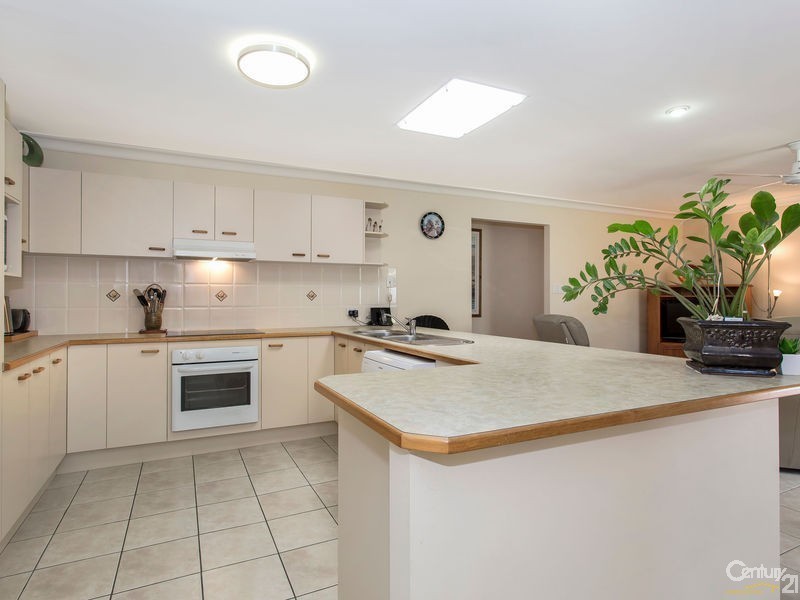 39 Karvella Street, Upper Kedron QLD 4055