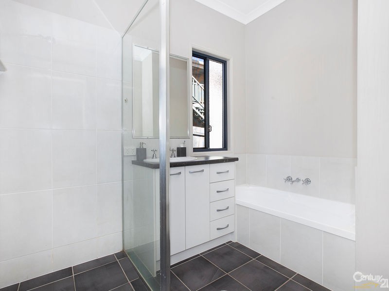 20 Hatia Grove, Ferny Grove QLD 4055