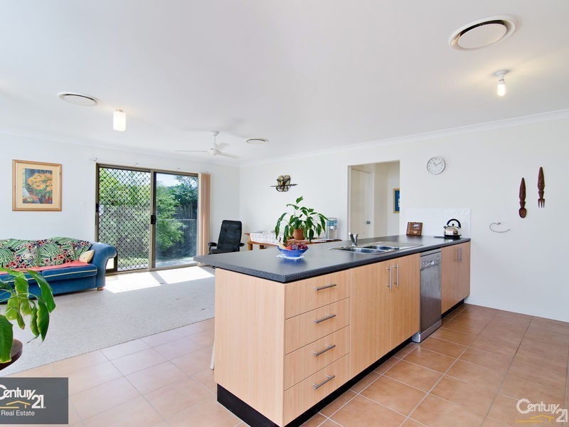 3 Hatia Grove, Ferny Grove QLD 4055