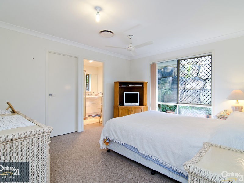 3 Hatia Grove, Ferny Grove QLD 4055