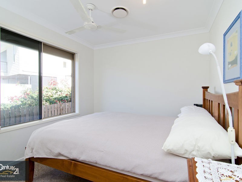 3 Hatia Grove, Ferny Grove QLD 4055