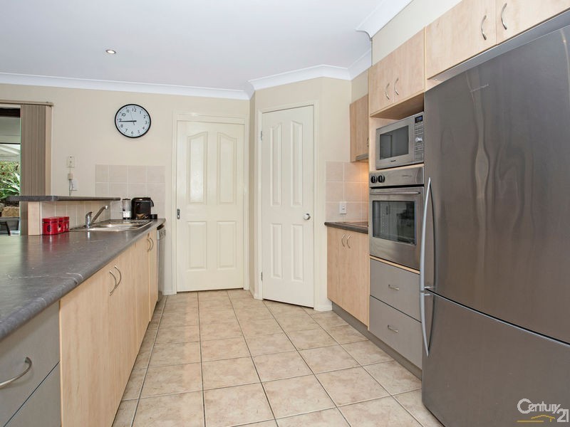 89 Inverness Street, Upper Kedron QLD 4055