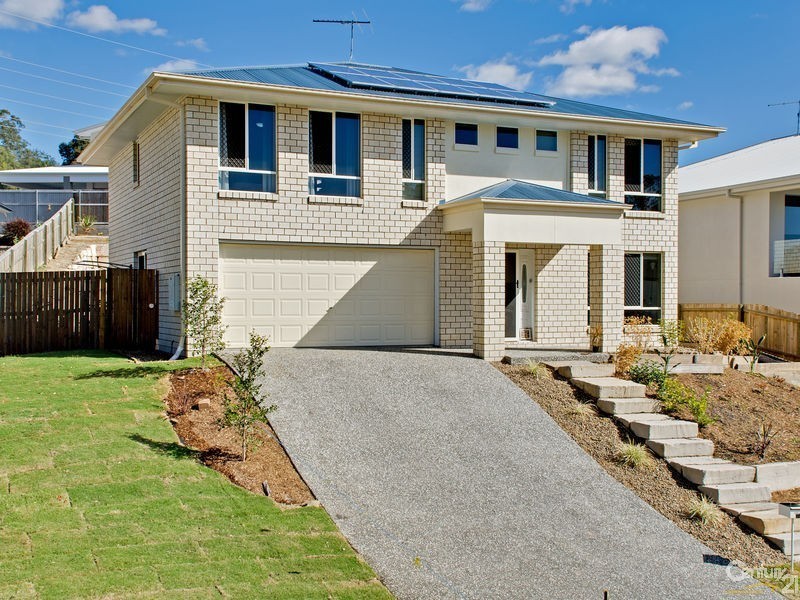 15 Oaklands Place, Upper Kedron QLD 4055