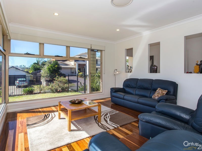 6 Parkwater Close, Upper Kedron QLD 4055