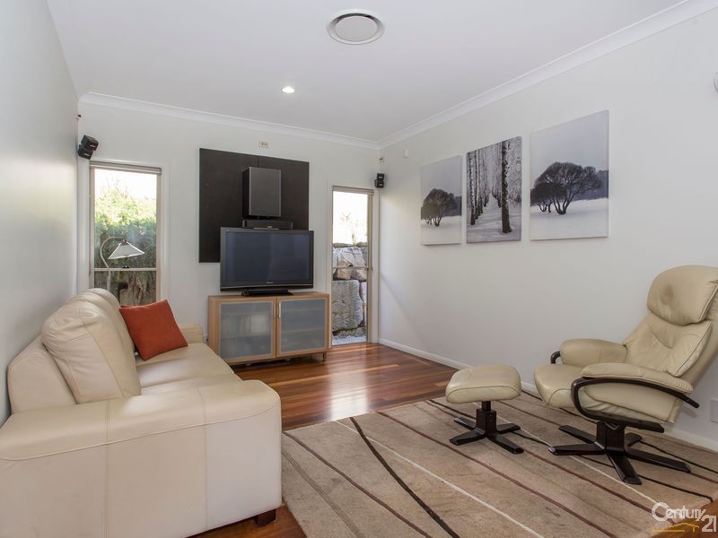 6 Parkwater Close, Upper Kedron QLD 4055