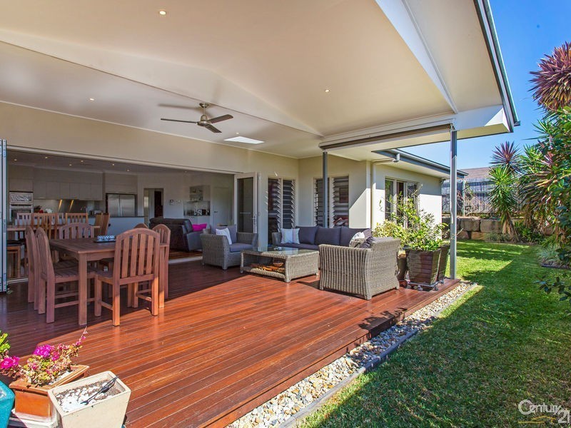 6 Parkwater Close, Upper Kedron QLD 4055