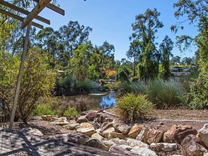 6 Parkwater Close, Upper Kedron QLD 4055