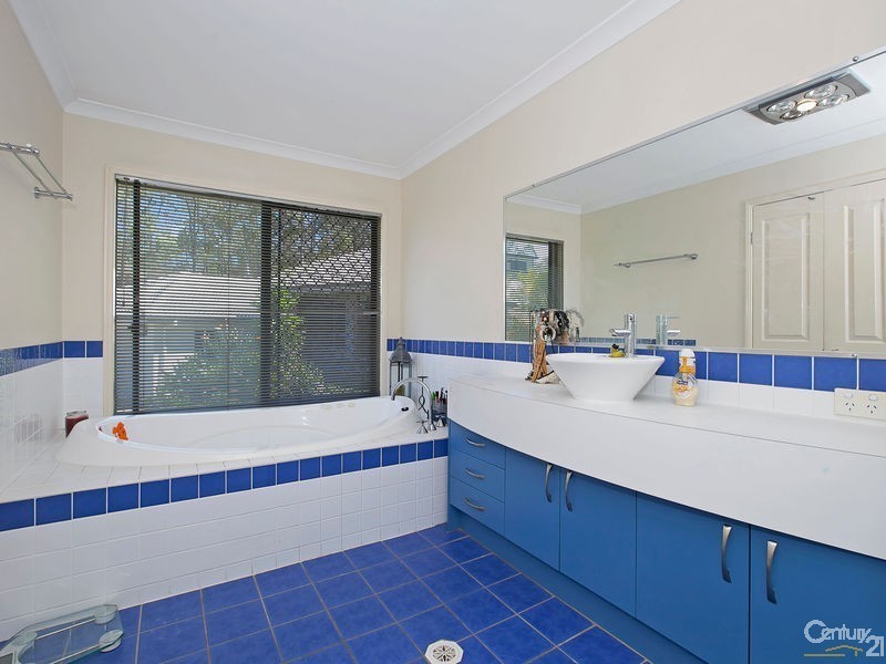 19 Arris Close, Upper Kedron QLD 4055