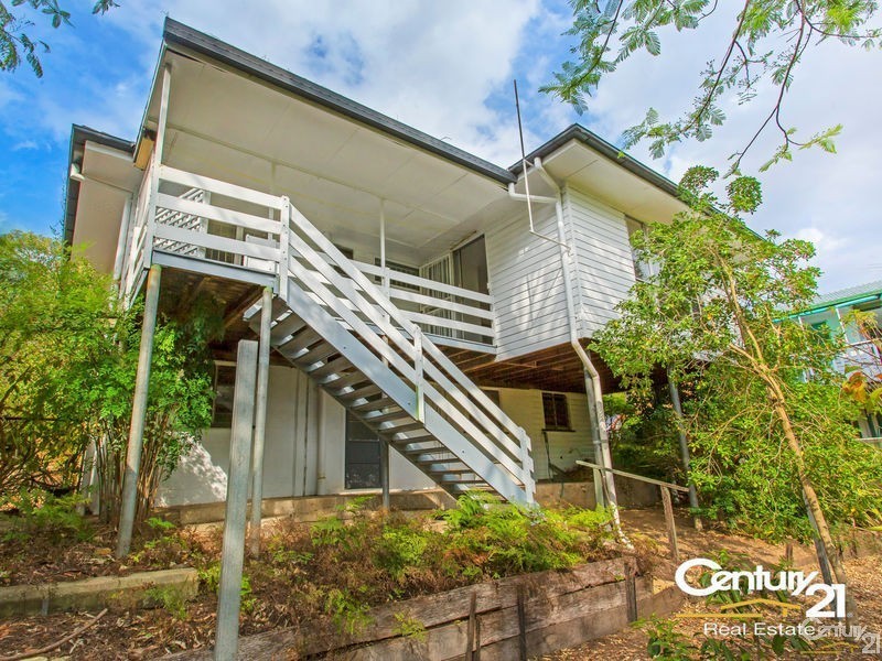 103 Illuta Avenue, Ferny Hills QLD 4055