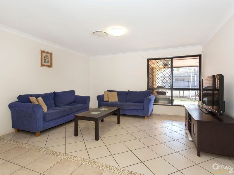 162 Kirralee Crescent, Upper Kedron QLD 4055