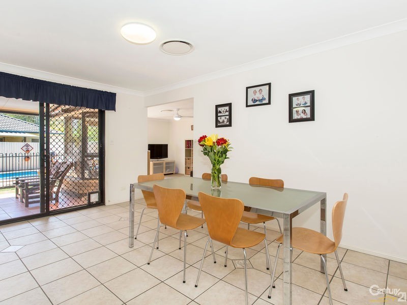 162 Kirralee Crescent, Upper Kedron QLD 4055