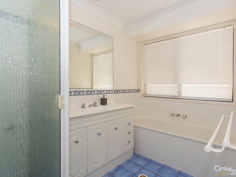 162 Kirralee Crescent, Upper Kedron QLD 4055
