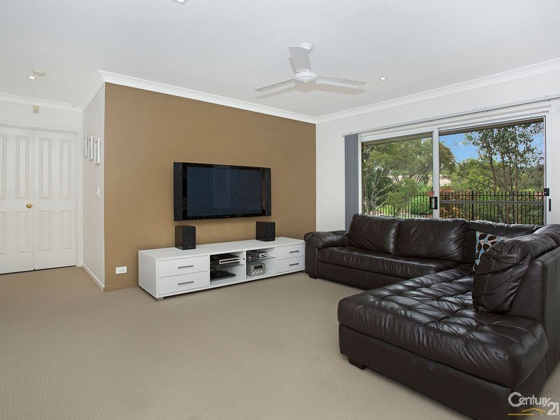 2 Berkeley Place, Ferny Grove QLD 4055