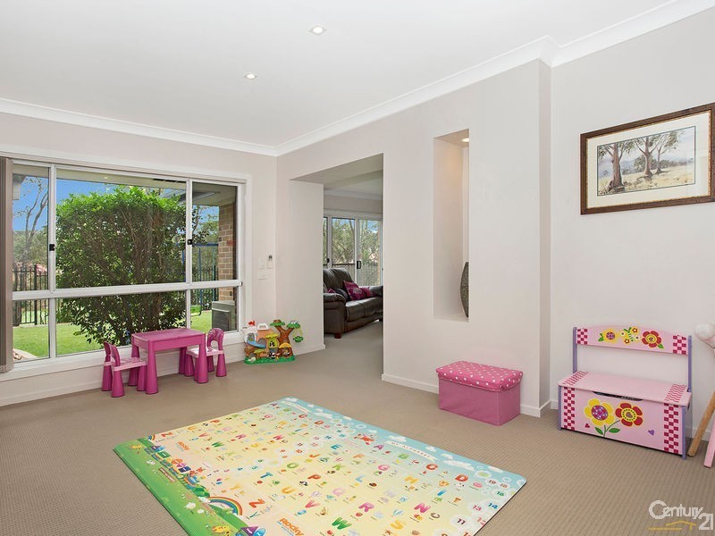 2 Berkeley Place, Ferny Grove QLD 4055