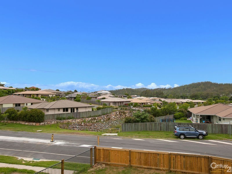 125 Cedar Creek Road, Upper Kedron QLD 4055