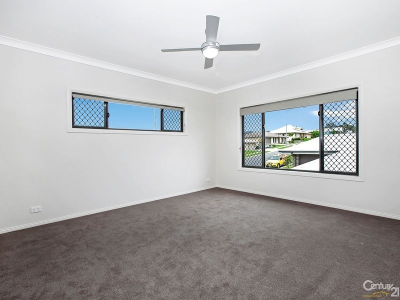 125 Cedar Creek Road, Upper Kedron QLD 4055