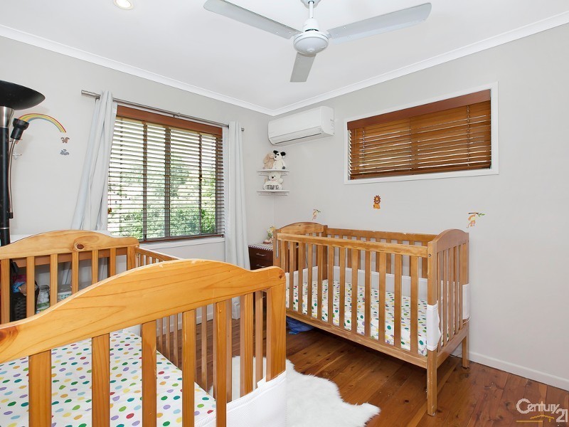 32 Kirikee Street, Ferny Grove QLD 4055