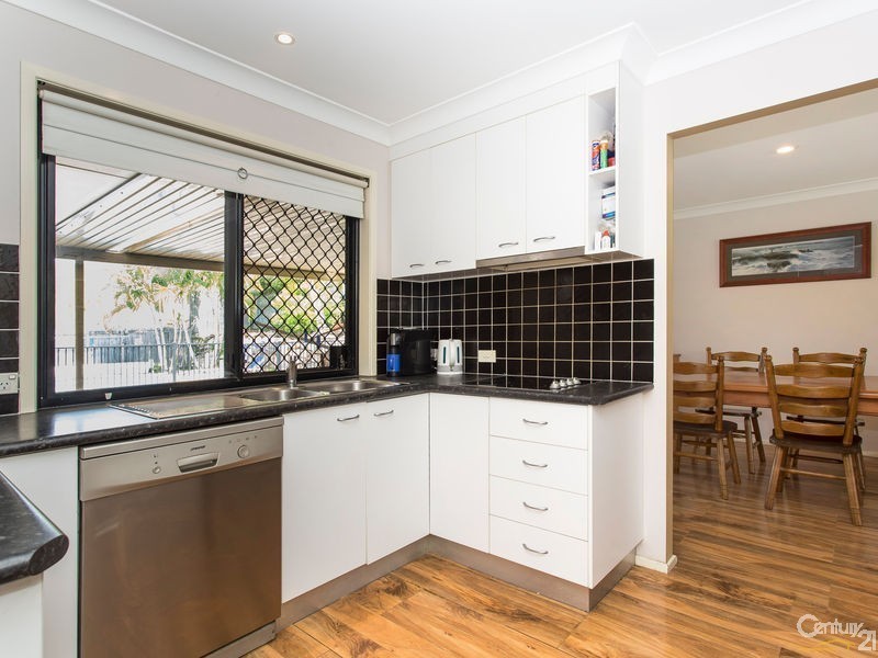 198 Kirralee Crescent, Upper Kedron QLD 4055