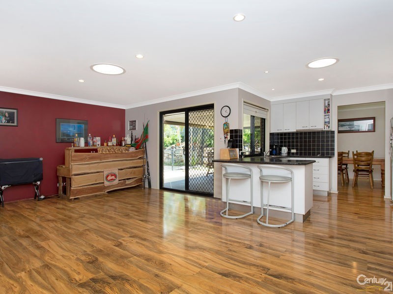 198 Kirralee Crescent, Upper Kedron QLD 4055