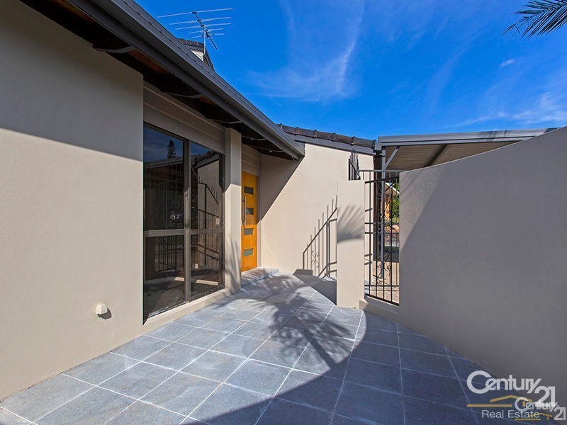 9 Kinbrace Street, Ferny Grove QLD 4055