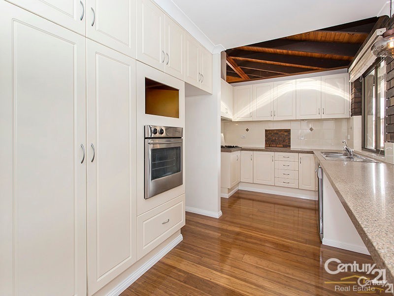 9 Kinbrace Street, Ferny Grove QLD 4055