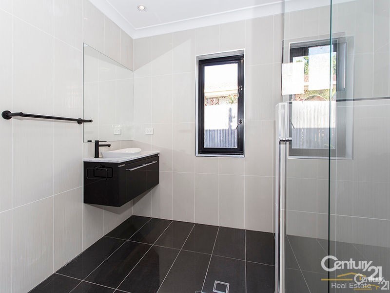 9 Kinbrace Street, Ferny Grove QLD 4055