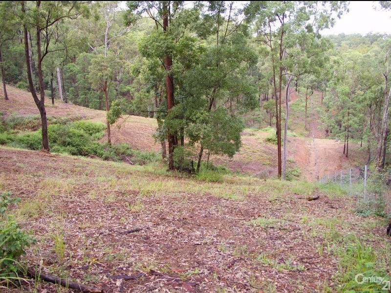 233 Lanita Road, Ferny Hills QLD 4055