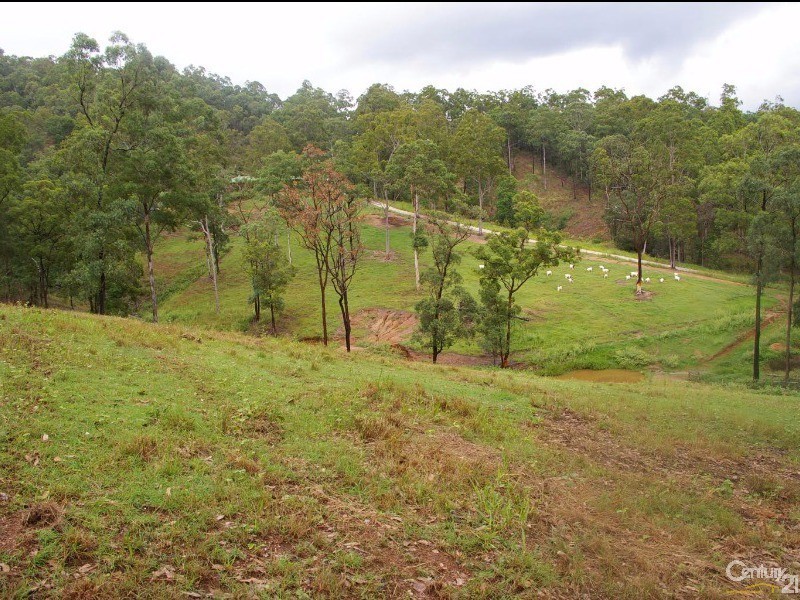 233 Lanita Road, Ferny Hills QLD 4055