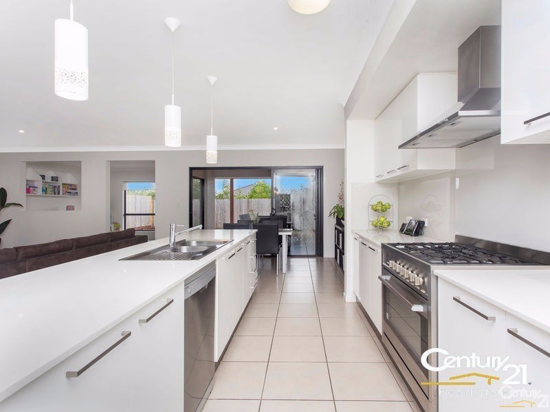 12 Goshawk Street, Upper Kedron QLD 4055