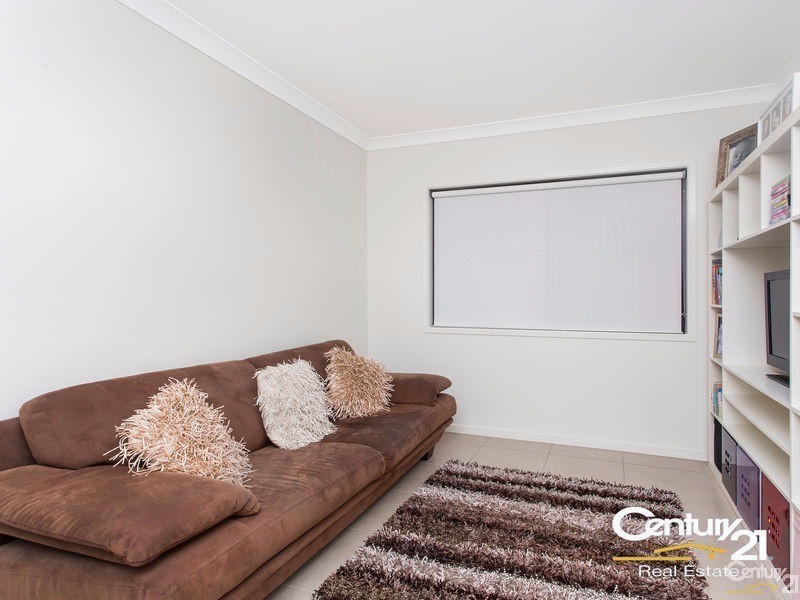 12 Goshawk Street, Upper Kedron QLD 4055