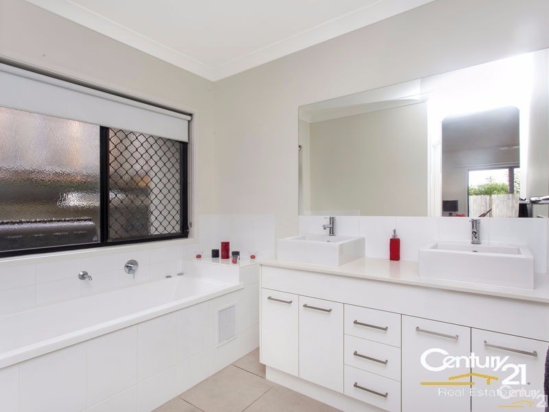 12 Goshawk Street, Upper Kedron QLD 4055