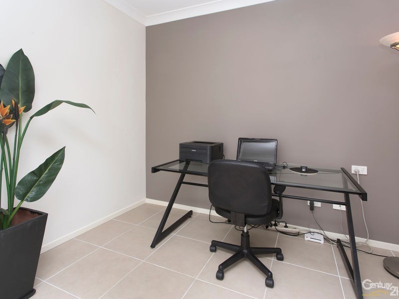 12 Goshawk Street, Upper Kedron QLD 4055