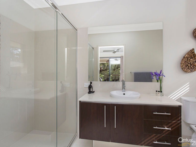 258 Canvey Road, Upper Kedron QLD 4055