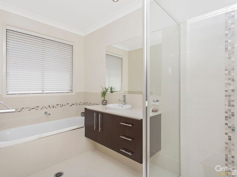 258 Canvey Road, Upper Kedron QLD 4055