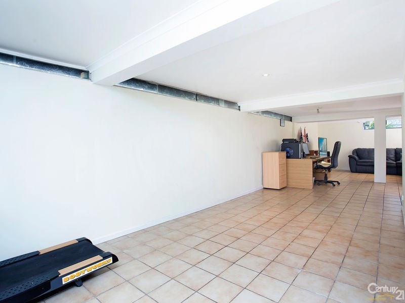 18  Mirbelia Street, Everton Hills QLD 4053