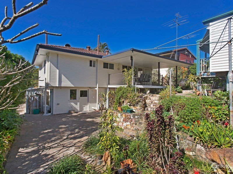 18  Mirbelia Street, Everton Hills QLD 4053