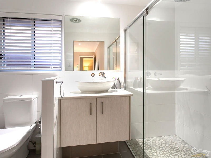 7 Flagstaff Place, Upper Kedron QLD 4055