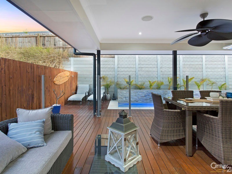 7 Flagstaff Place, Upper Kedron QLD 4055