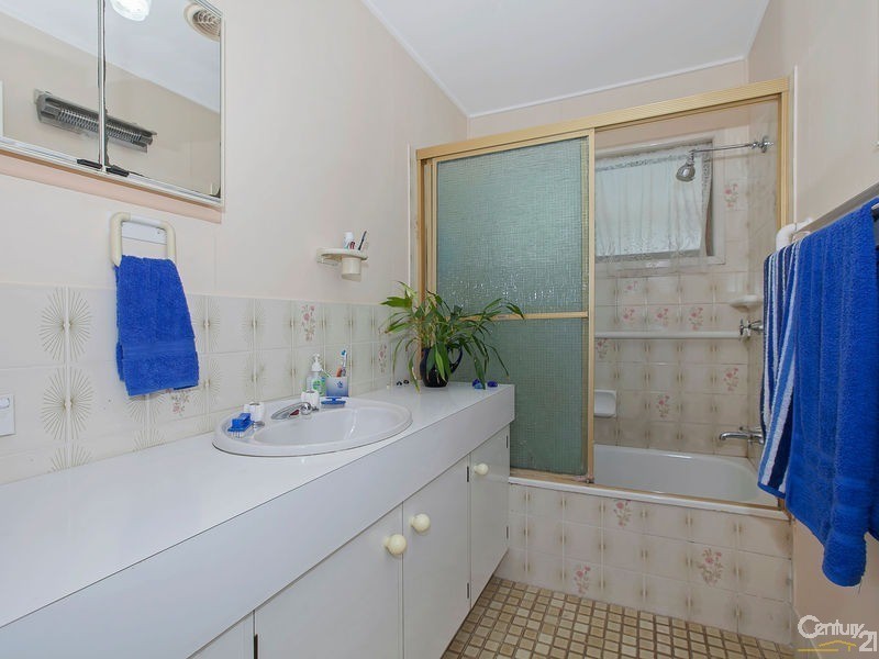 7 Kinbrace Street, Ferny Grove QLD 4055